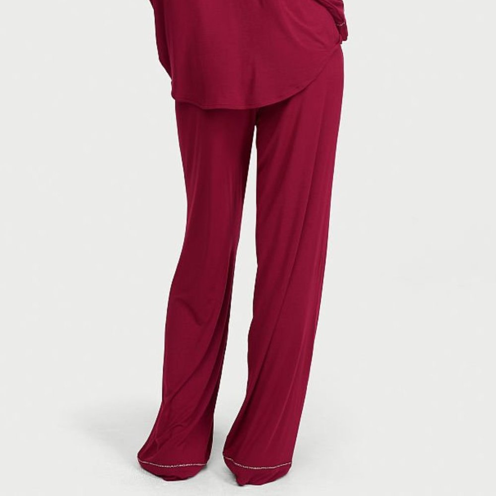 VS XS Regular 30" Inseam Modal PJ Set Red with Leopard Piping NWT - Picture 9 of 16